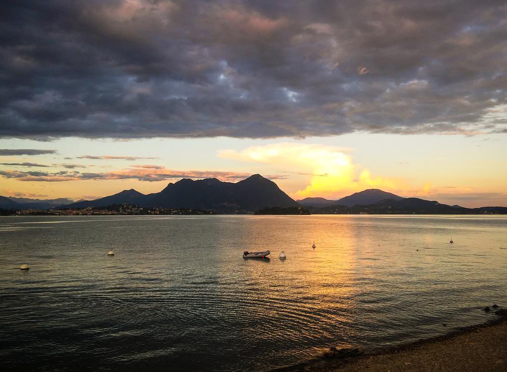 Camping Parisi Baveno Eksteriør billede